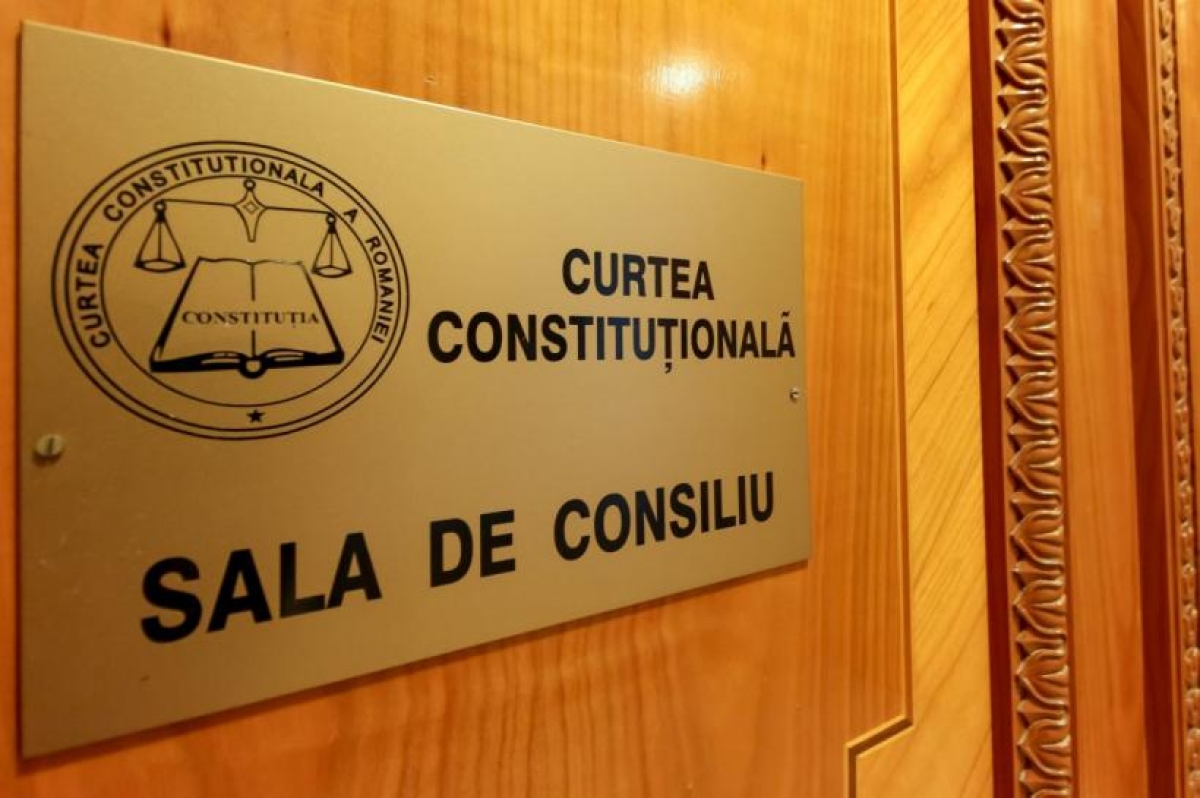 Ultimă oră: CCR amână pentru după alegerile prezidențiale contestația Avocatului Poporului legat de pensiile militare