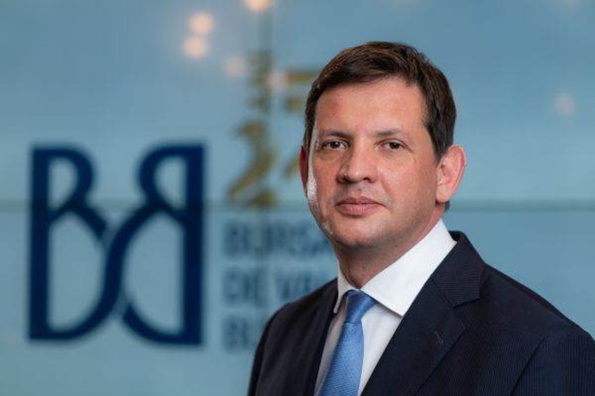 Tănase (BVB): Trebuie să căpătăm această cultură a investiţiei la Bursă