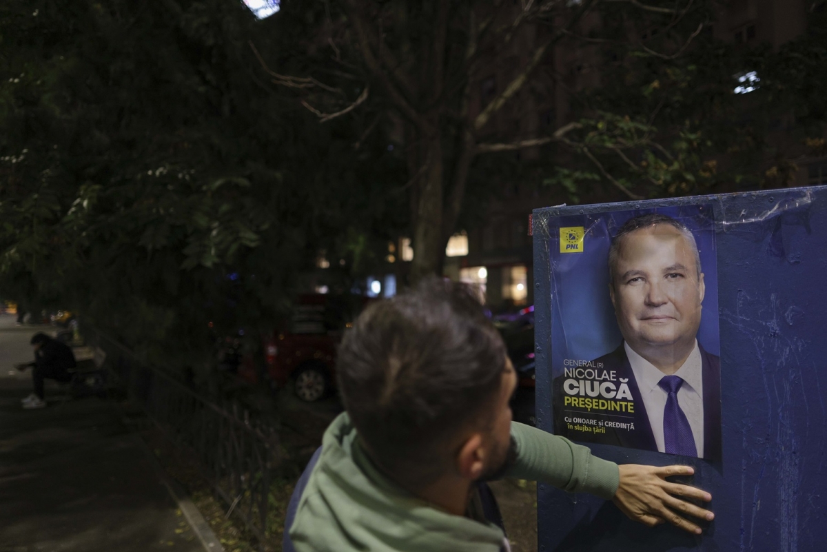 Lovitură grea pentru PNL la BEC – Deciziile de eliminare a afișelor cu Nicolae Ciucă, menținute