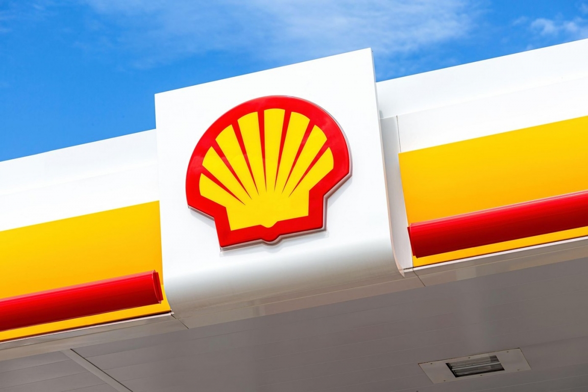 Shell analizează vânzarea activelor sale chimice din Europa şi SUA