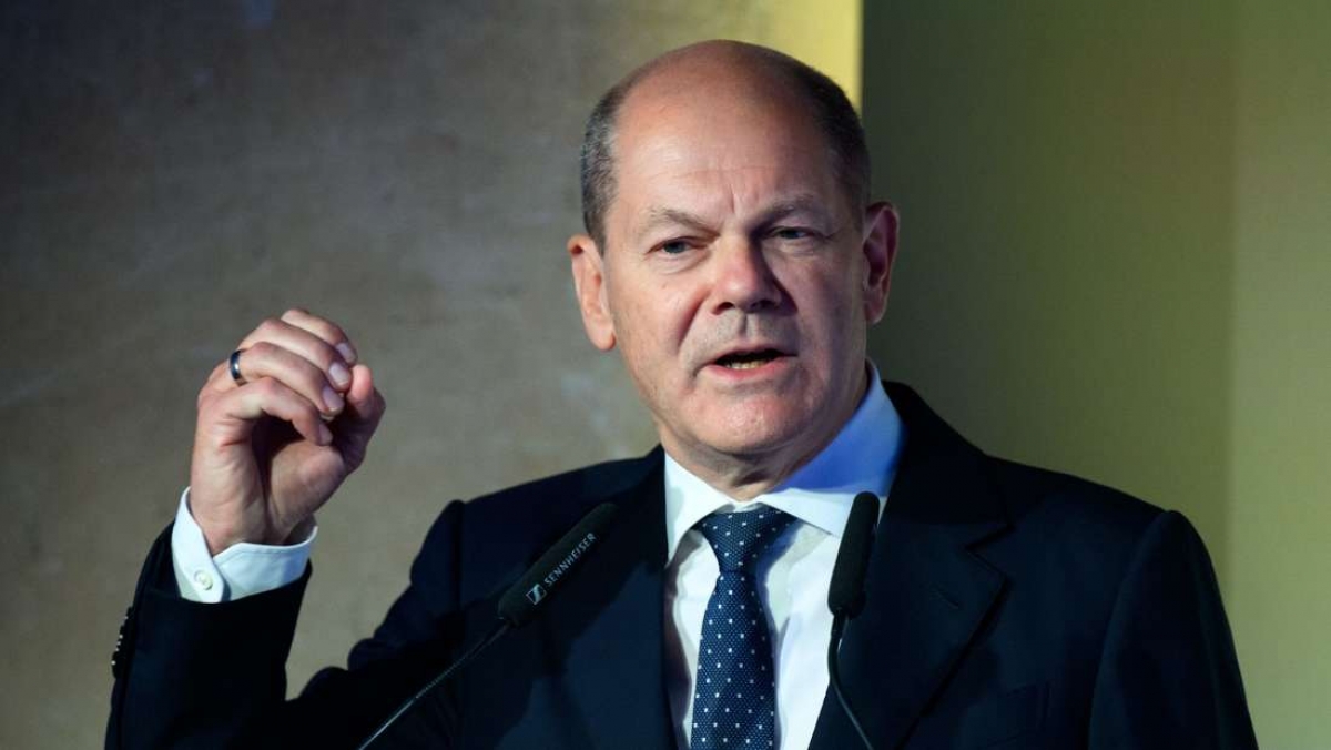 Scholz admite presiunile și recunoaște necesitatea unor alegeri rapide