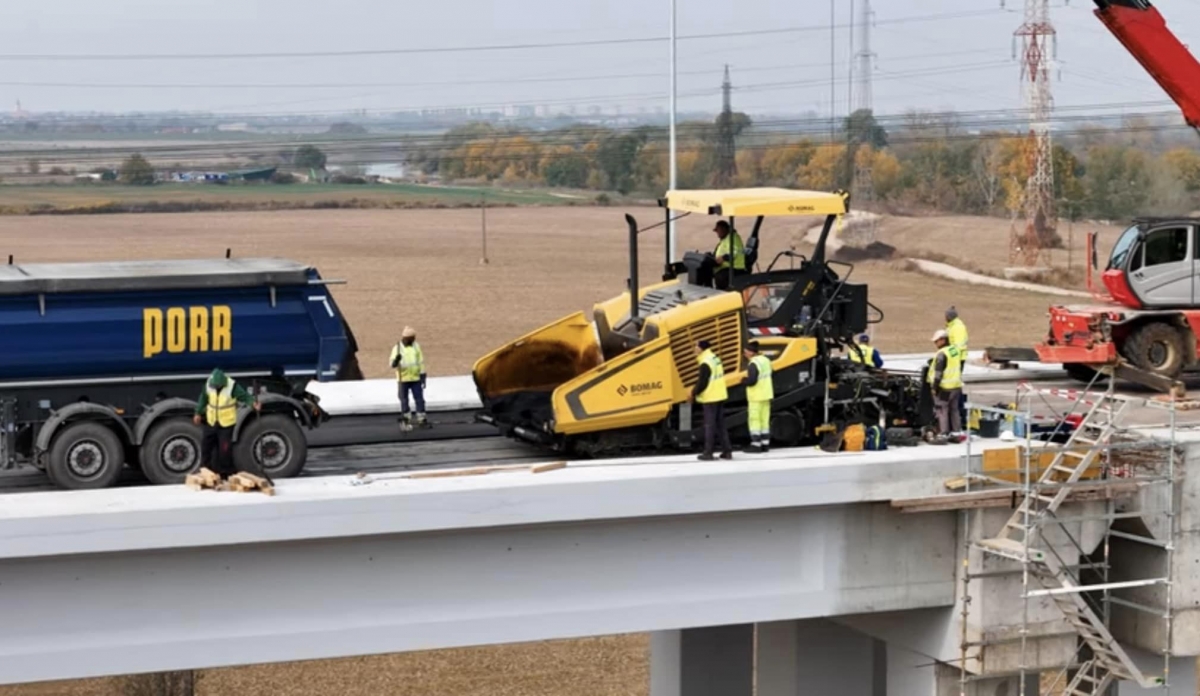 Se termină înainte de termen un drum vital pentru România: Va decongestiona traficul la cea mai tranzitată frontieră