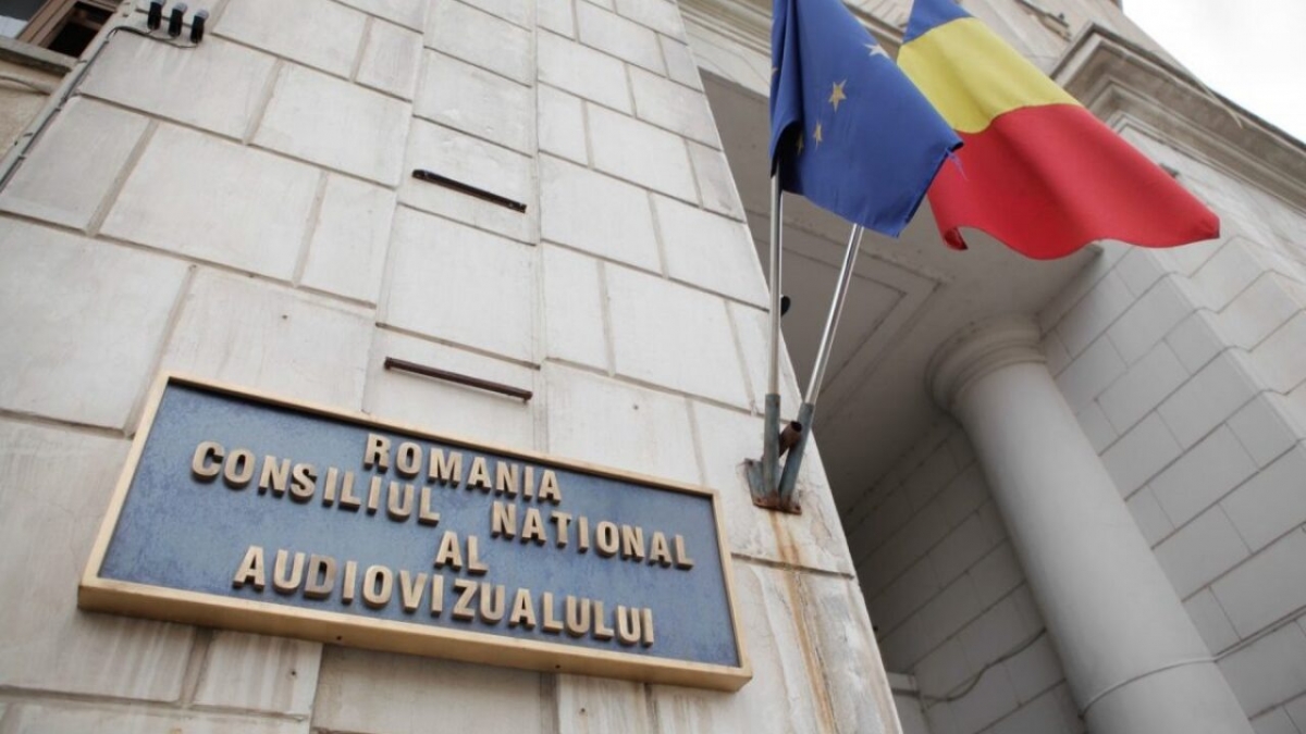 CNA intră tare în online. Decizii punitive împotriva unor site-uri, canale Youtube și pagini de Facebook