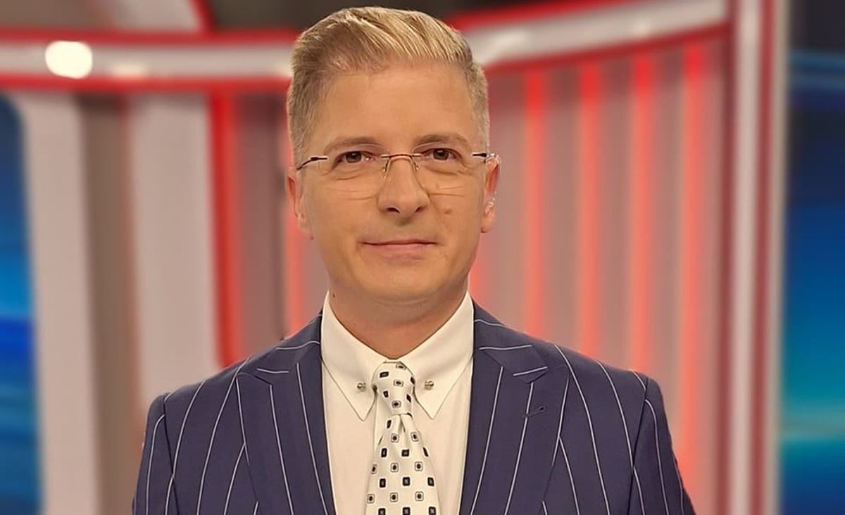 Și-a dat demisia! România TV rămâne fără una din vedetele de pe post: Începutul de an vine cu un sfârșit