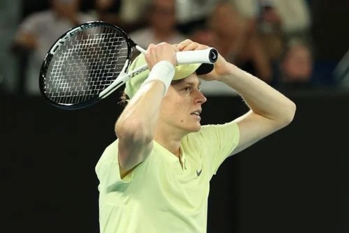 Jannik Sinner a pierdut un set, dar a reuşit calificarea în optimi la US Open