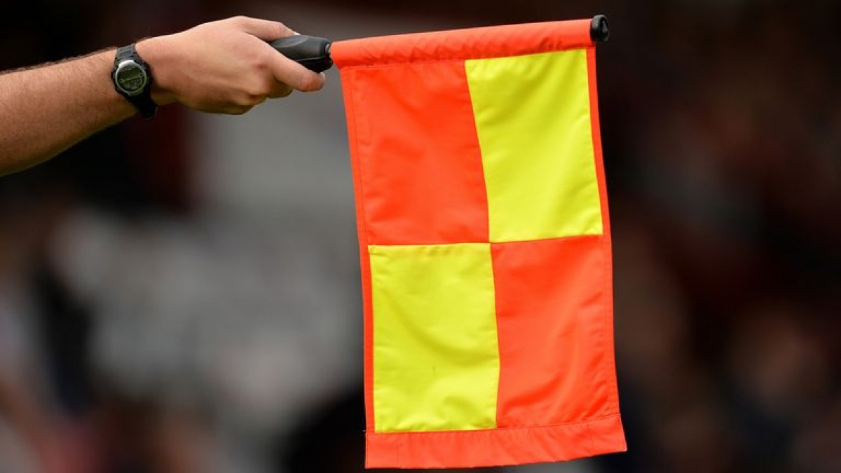 Cine dictează jocul? Arbitrii și observatorii etapei a 29-a din Superliga
