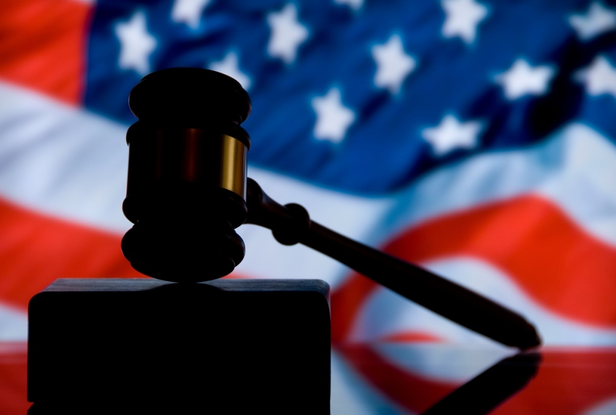 Trump primește o lovitură puternică: justiția americană consideră că nu avea dreptul legal să impună tarife comerciale extinse