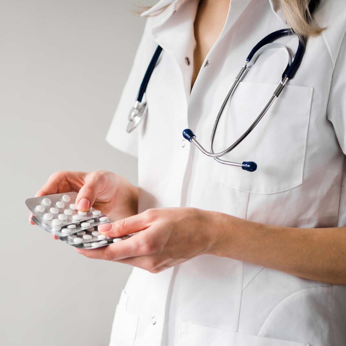 Medicament retras din farmacii, mii de români afectati! Verificati imediat cutia!