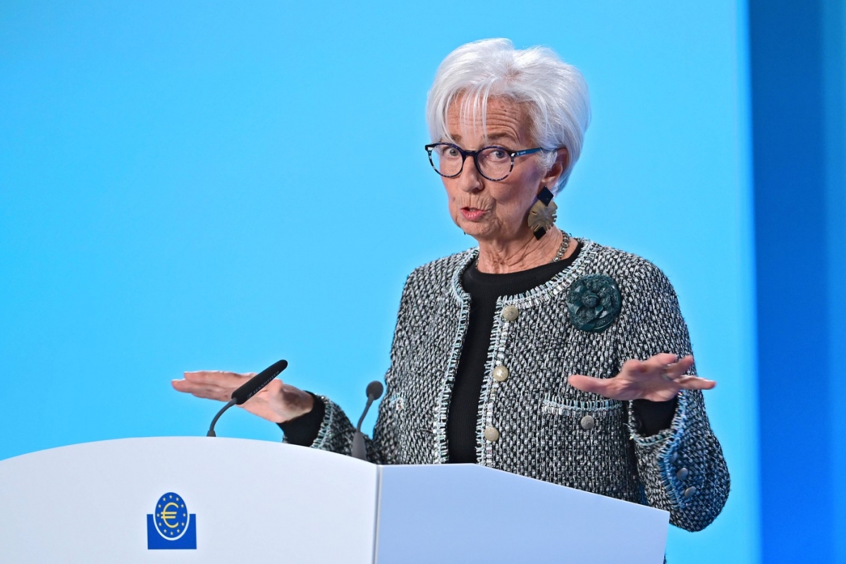 'Războiul taxelor' – Christine Lagarde cere ca UE să renunțe la Visa, Mastercard și PayPal, firme deținuțe de companii Americane sau chineze
