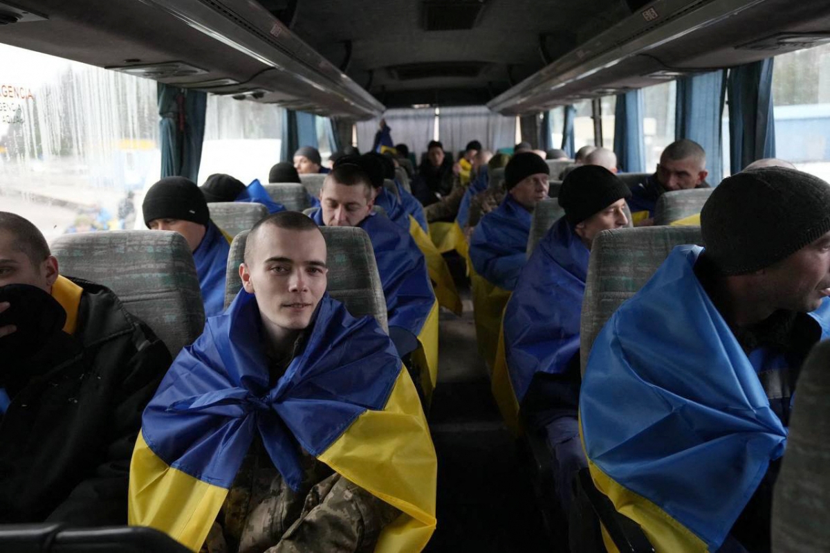 AP vorbește despre miile de civili ucraineni reţinuţi de Rusia: Mai au apropiaţii lor speranţe că vor fi eliberaţi?