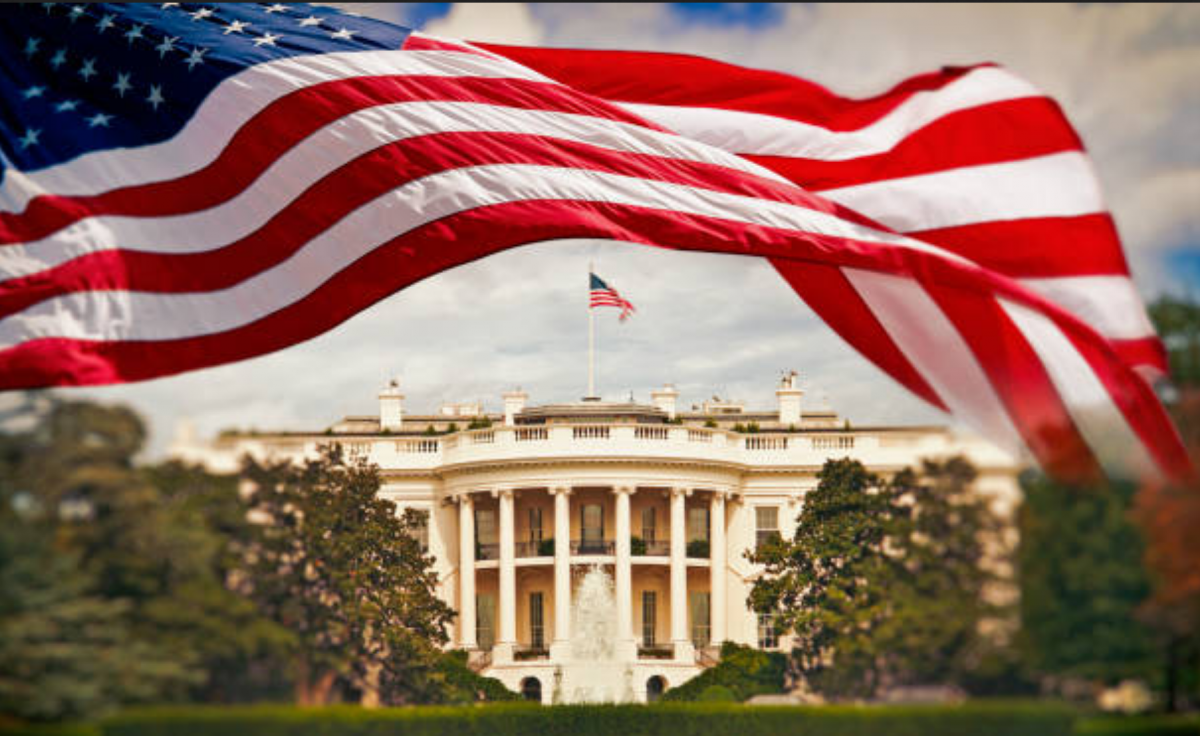 Linia roșie s-a încins la Casa Albă, după tarifele lui Trump: 50 de țări cer negocieri fulger