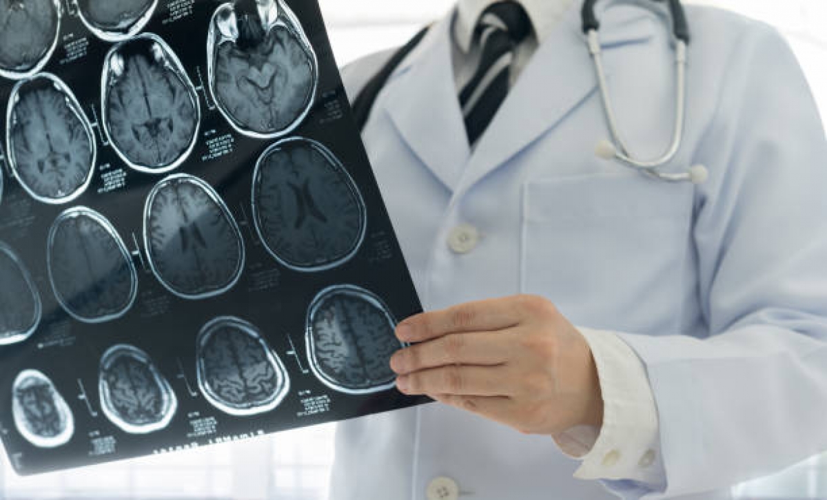 Spitalul Judeţean Deva, inclus în programele naţionale pentru pacienţi critici, cardiologie şi tromboliză în AVC