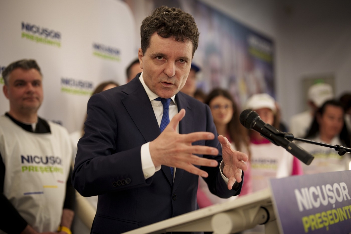 Nicușor Dan, candidatul cu transparență în sondaje, se confruntă cu incertitudini în privința datelor recente