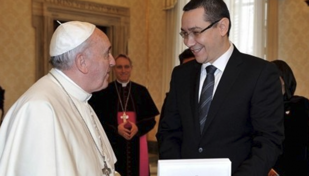Victor Ponta solicită Guvernului să institute doliu național pentru a omagia memoria Papei Francisc