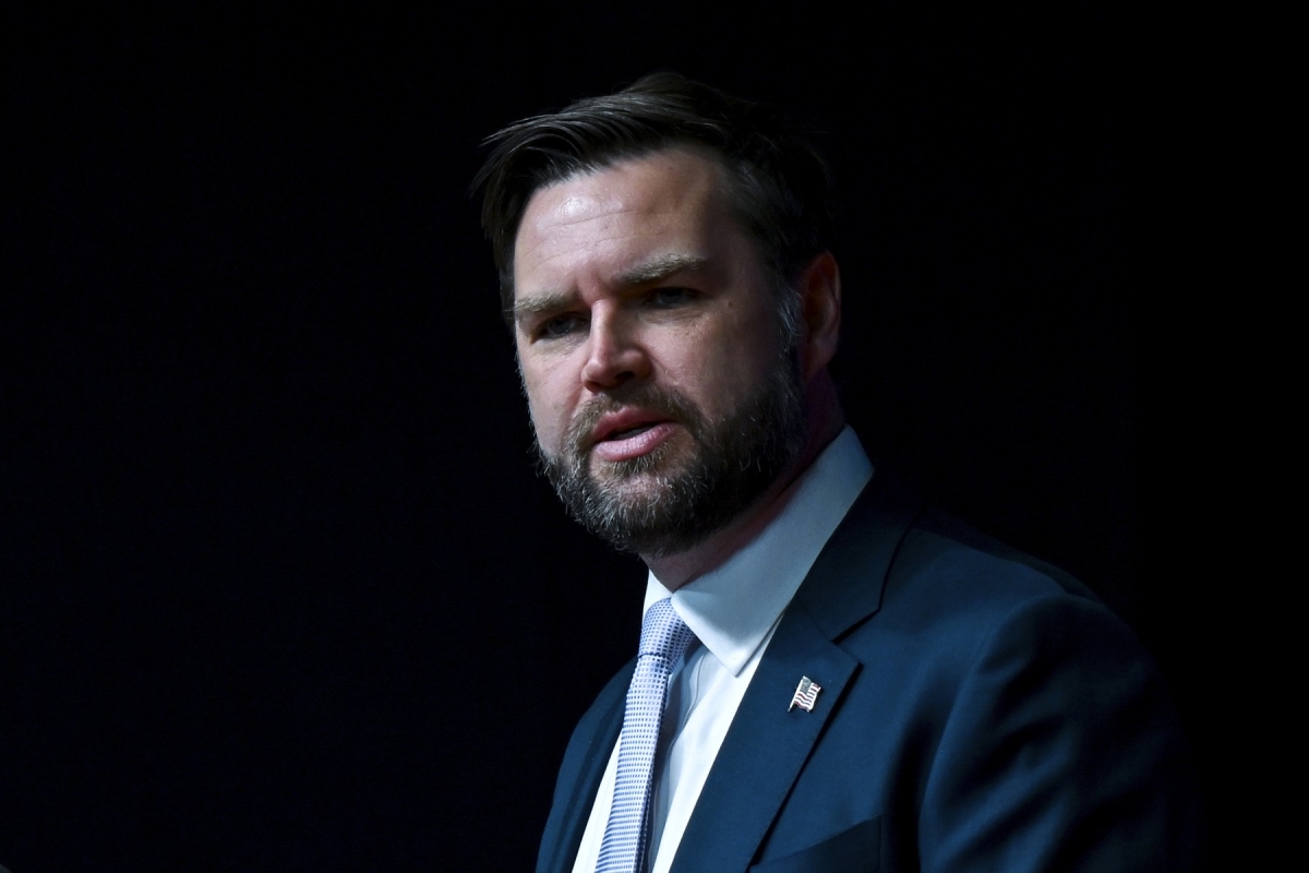 J.D. Vance prevestește un viitor sumbru: o nouă ordine mondială se preconizează în secolul întunecat care ne așteaptă!
