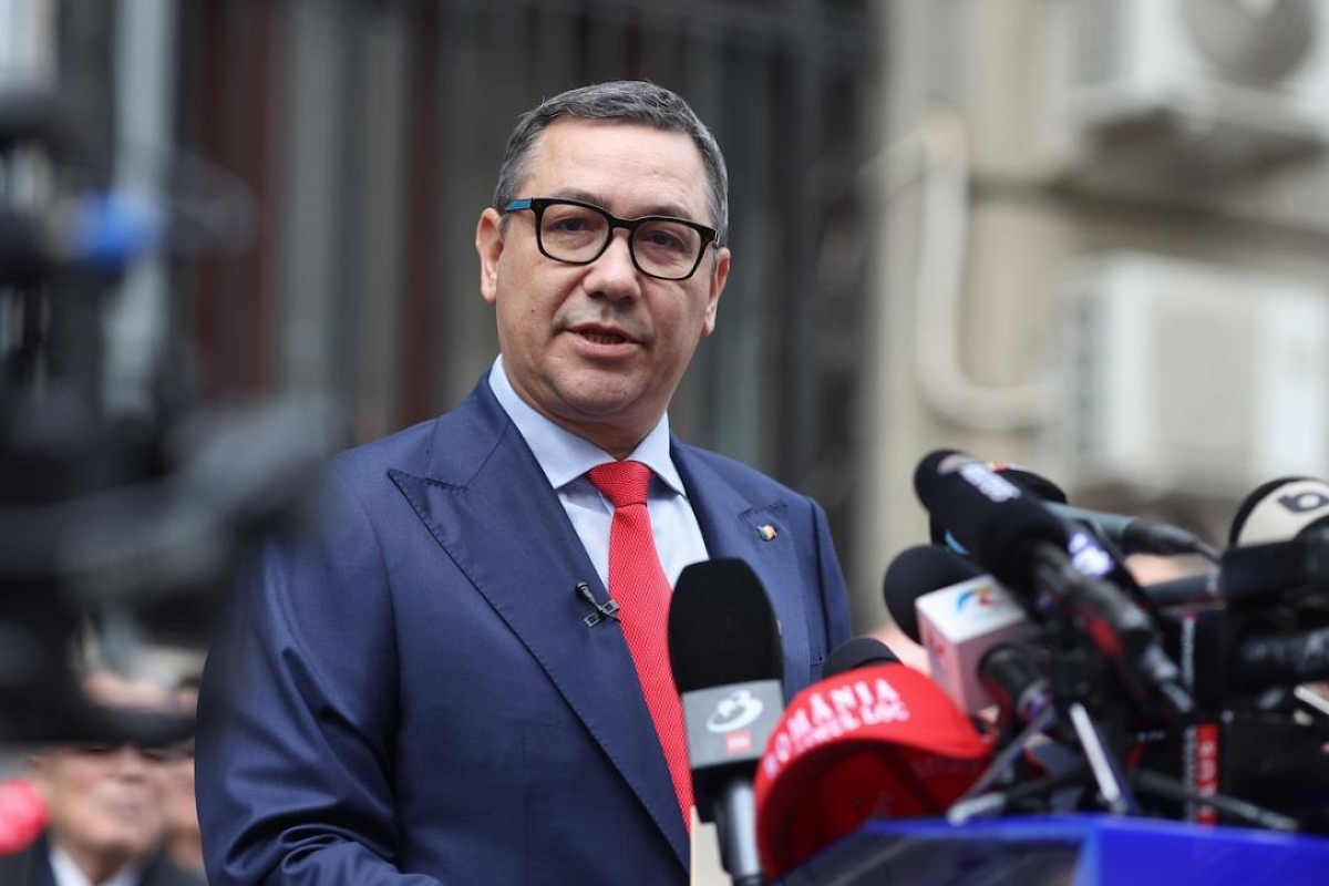 Victor Ponta critică deciziile Guvernului Bolojan: 'Poporul plătește, sistemul o duce bine'. Îl atacă și pe Nicușor Dan