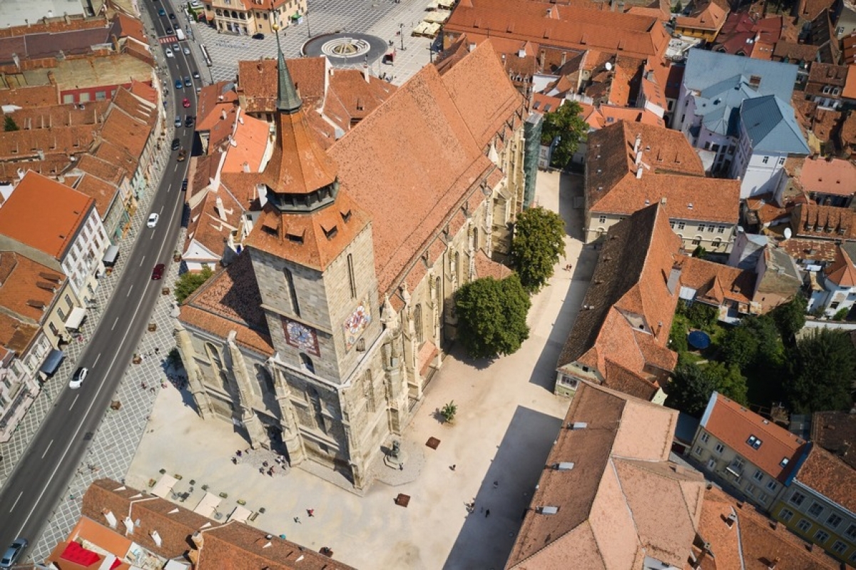 Stagiunea de concerte de la Biserica Neagră din Brașov debutează pe 13 mai