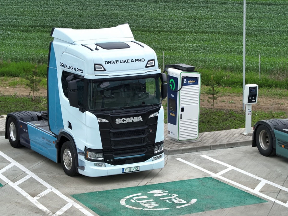 Premieră în România: șeful CNAIR dezvăluie lansarea primului hub ultramodern pentru încărcarea vehiculelor electrice