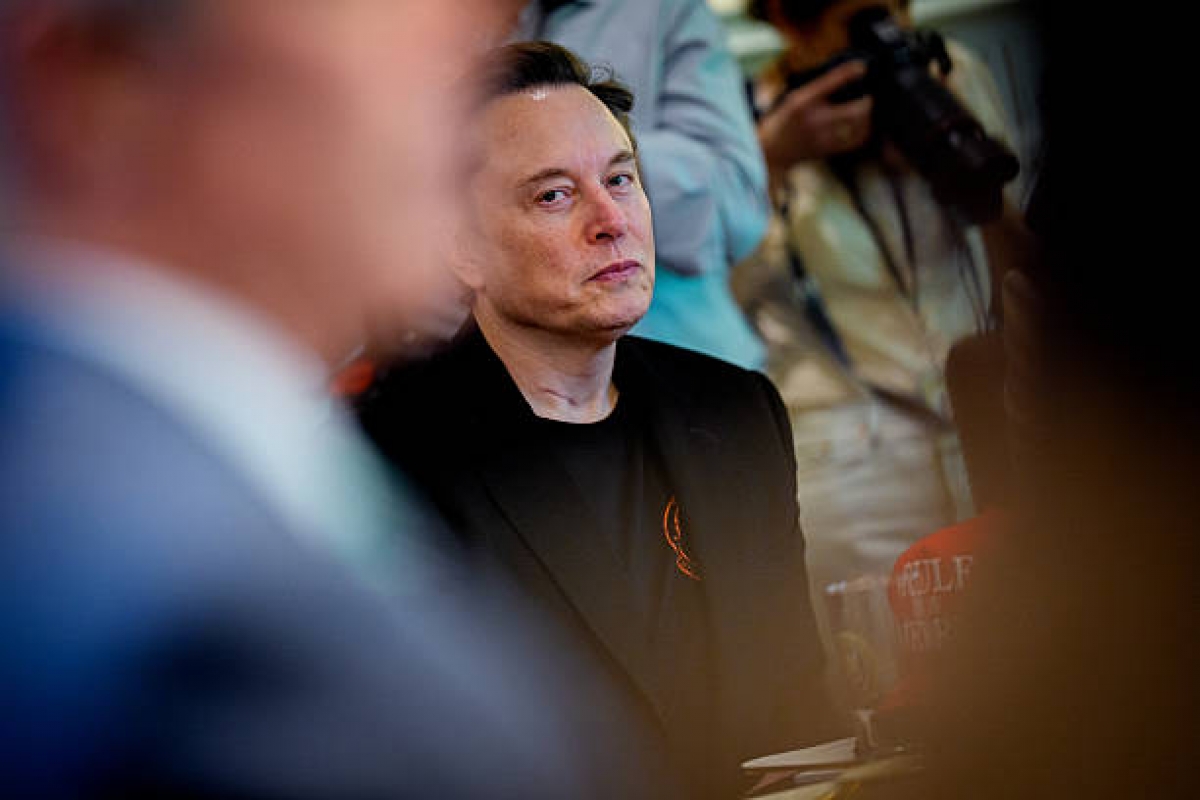 Elon Musk are mari probleme în Europa: Tesla pierde teren în Europa, în timp ce vânzările BYD se triplează