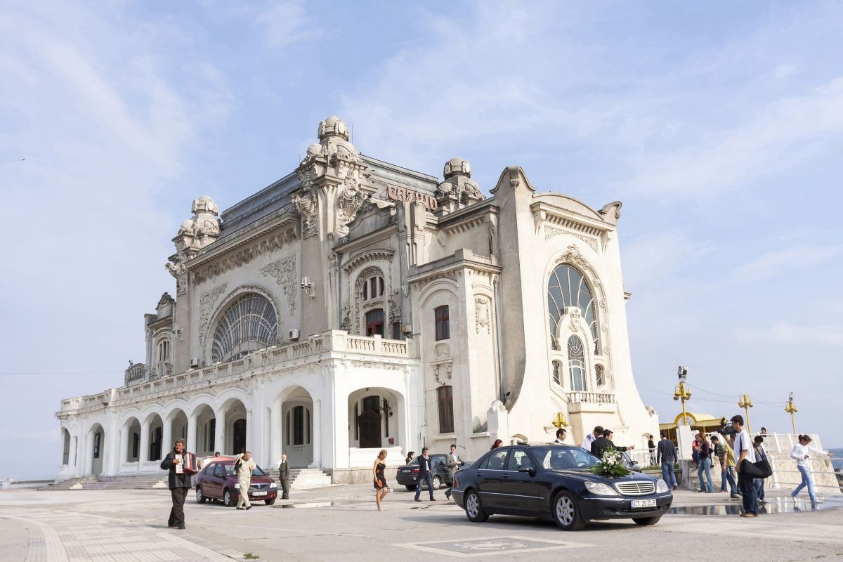 Cazinoul din Constanța găzduiește prima cununie civilă: Care sunt costurile pentru oficiere