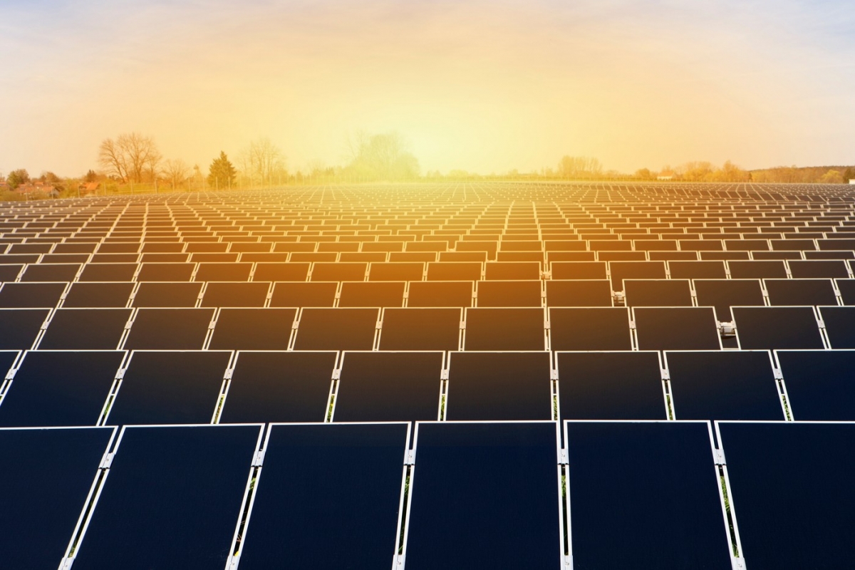 Premieră în Bulgaria: Producția de energie solară a depășit consumul național de electricitate