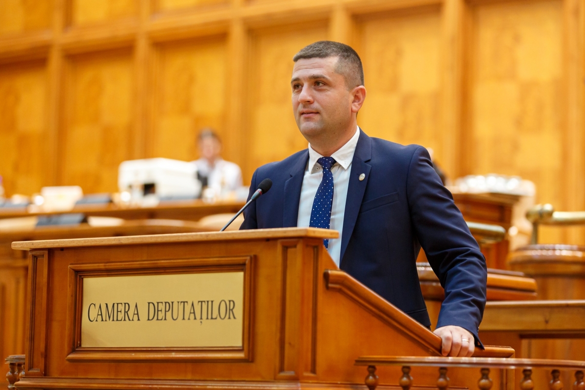 A început show-ul! Radu Miruță, dezvăluiri din culisele coaliției de guvernare: Lucrurile se întâmplă așa pentru că se joacă un pic teatru!