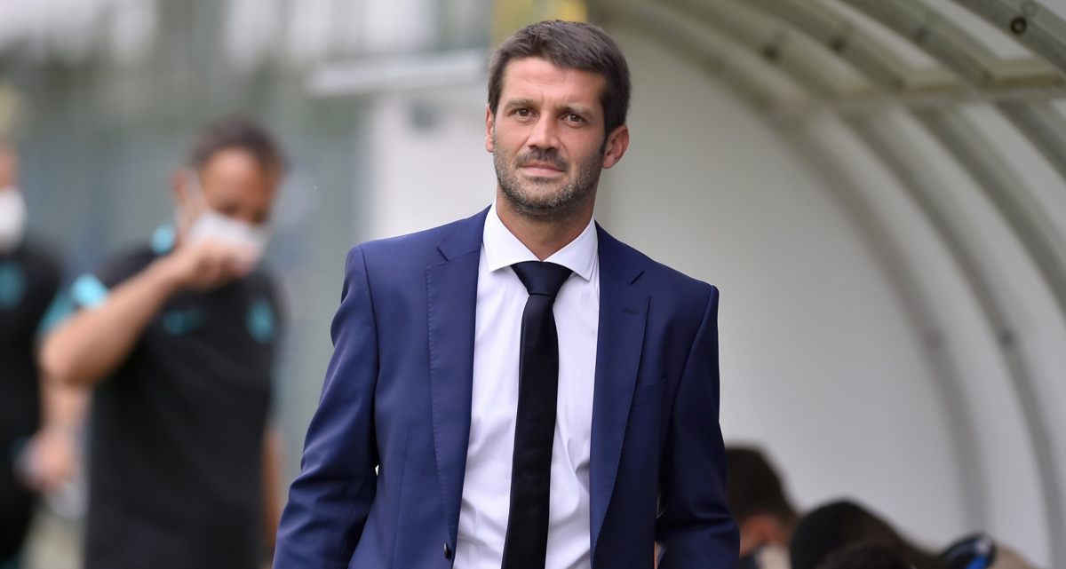 'Vor ca stadionul să fie teatru? Păstrați-l pentru voi!': Cristi Chivu, prins în mijlocul unui război civil la Inter