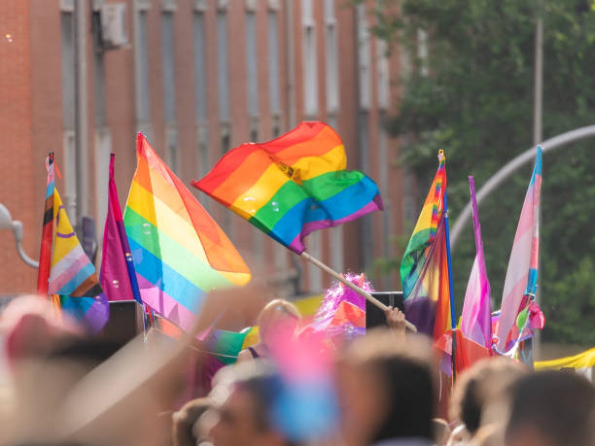 Primul jucător din fotbalul australian care s-a declarat deschis bisexual cere o schimbare culturală