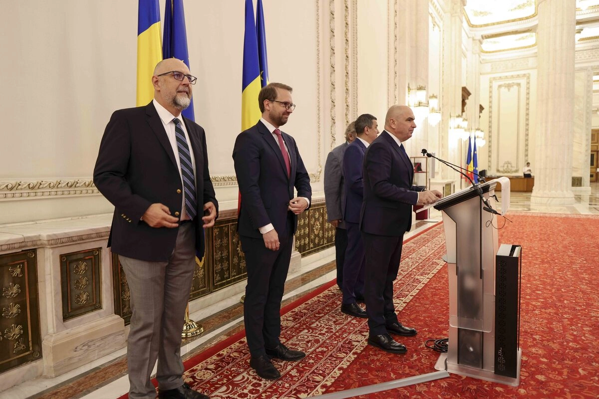 SURSE Tensiuni majore în coaliția de guvernare: După 5 ore s-a luat 'o pauză de consultări'