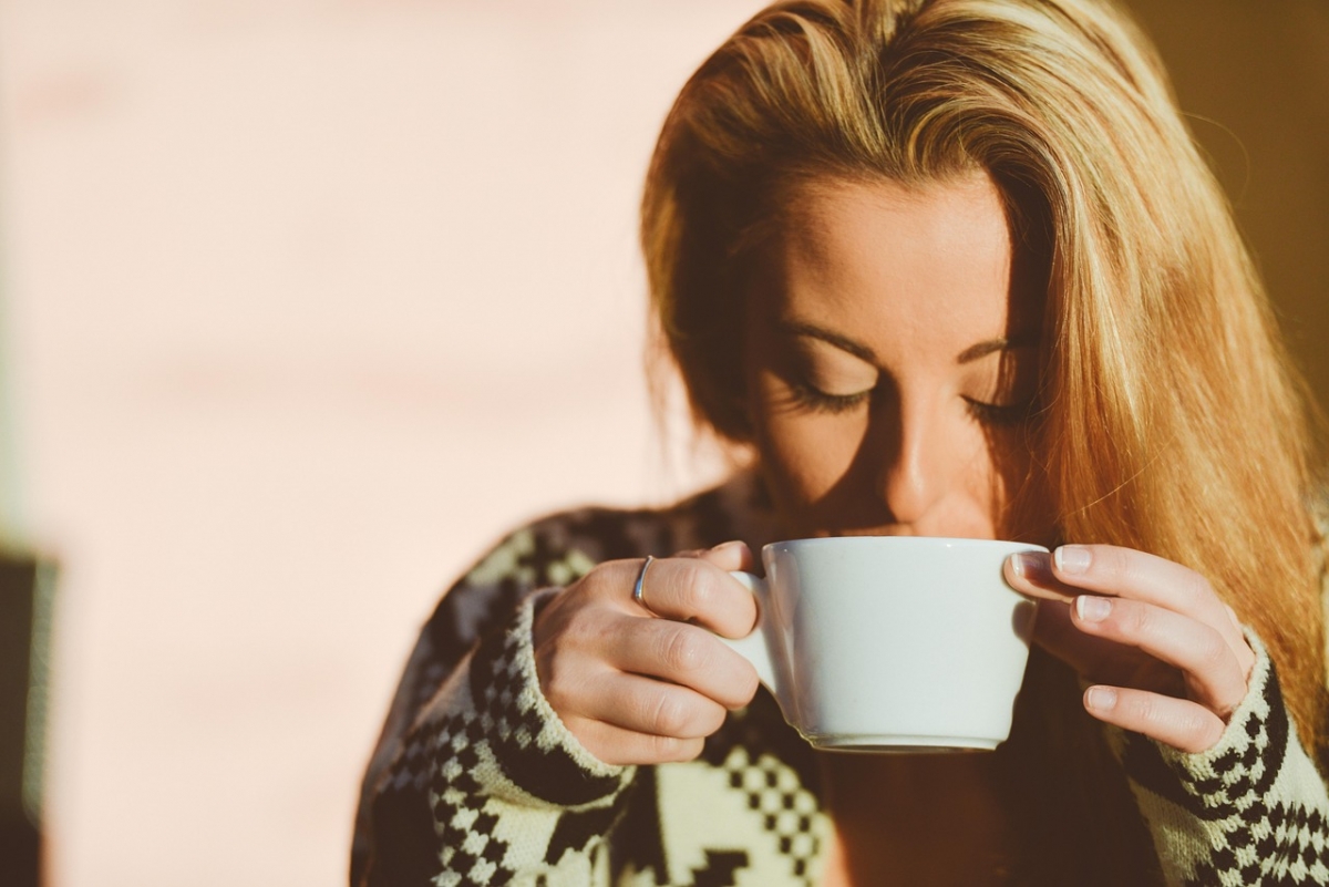 Cum îți poate strica ziua prima gură de cafea: Pericolele ascunse ale celei mai iubite băuturi – 'Pe stomacul gol e boală curată'