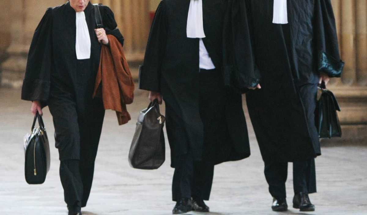DECIZIE Procurorii din întreaga țară își suspendă activitatea: Vor soluționa doar cauzele urgente / Solicitări către CSM și CCR