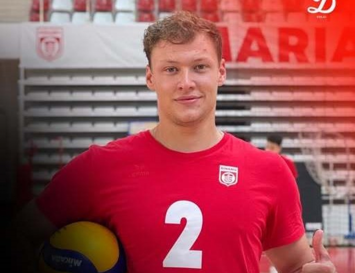 Jacob Kitzinger, libero austriac, va juca la Dinamo