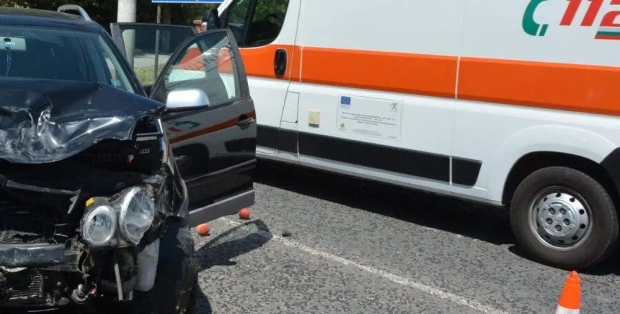 Tragedie în Bulgaria: Doi români morți pe loc, o femeie rănită grav / Detalii cutremurătoare despre accident