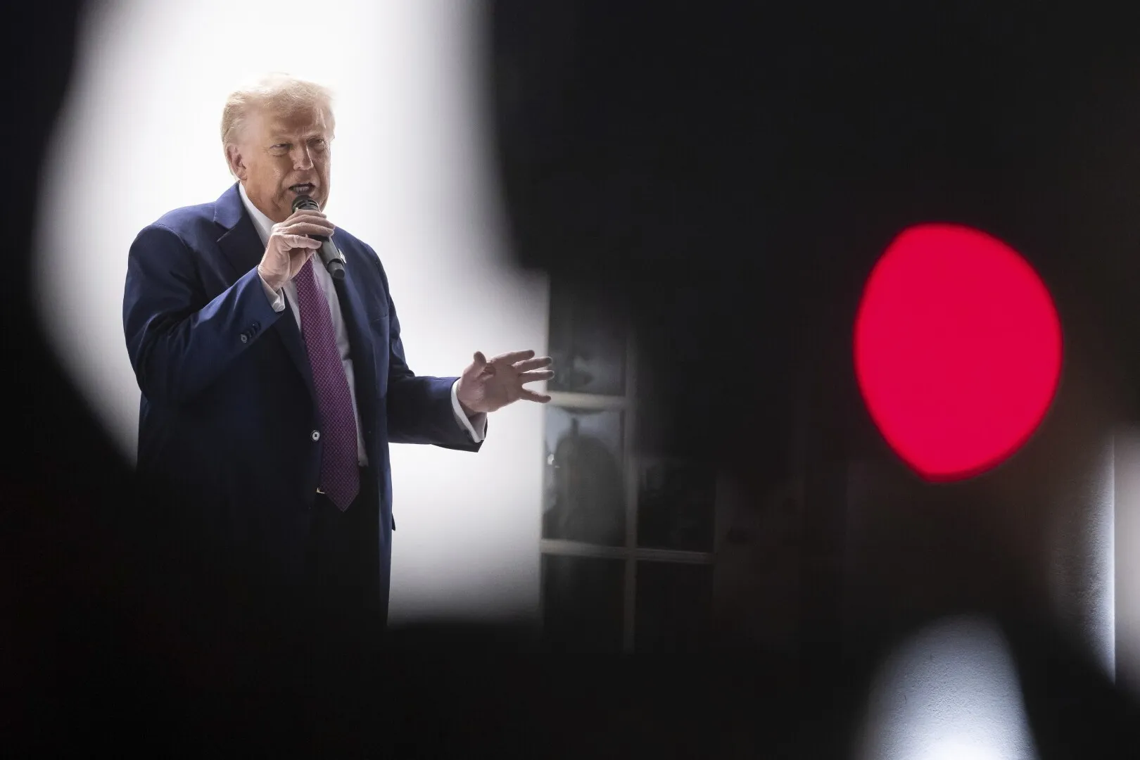 BREAKING Donald Trump reacționează virulent, după ce Israelul a atacat Qatarul: Sunt foarte nemulțumit!