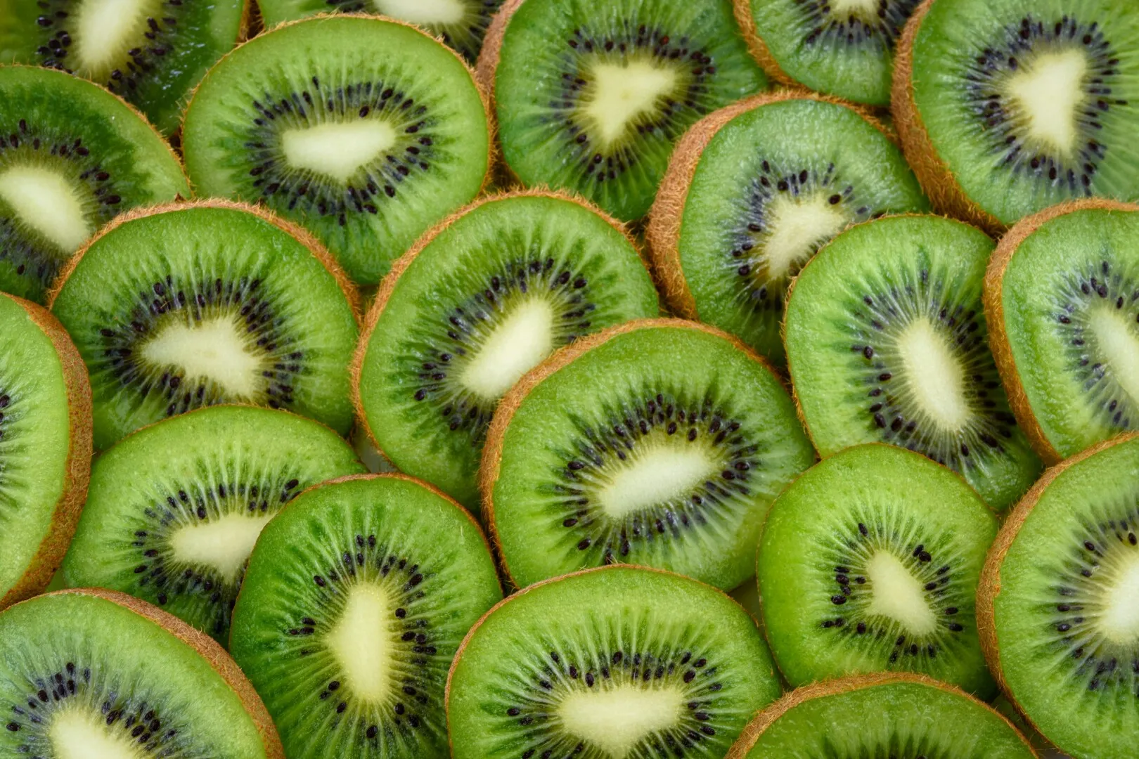 Kiwi, primul fruct proaspăt cu certificare oficială de sănătate în Uniunea Europeană