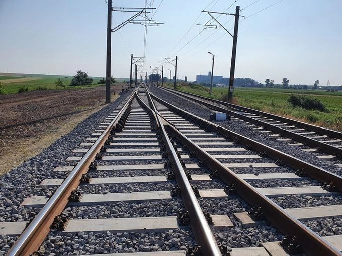 Linia de cale ferată Constanța-Mangalia, închisă până în februarie 2026: Pasagerii vor fi transportați cu autobuze