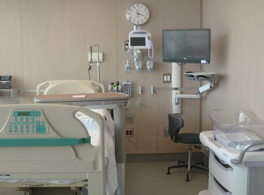 Amenzi în valoare de 6.000 de lei , aplicate de DSP după decesul unei paciente la Maternitatea SCJU