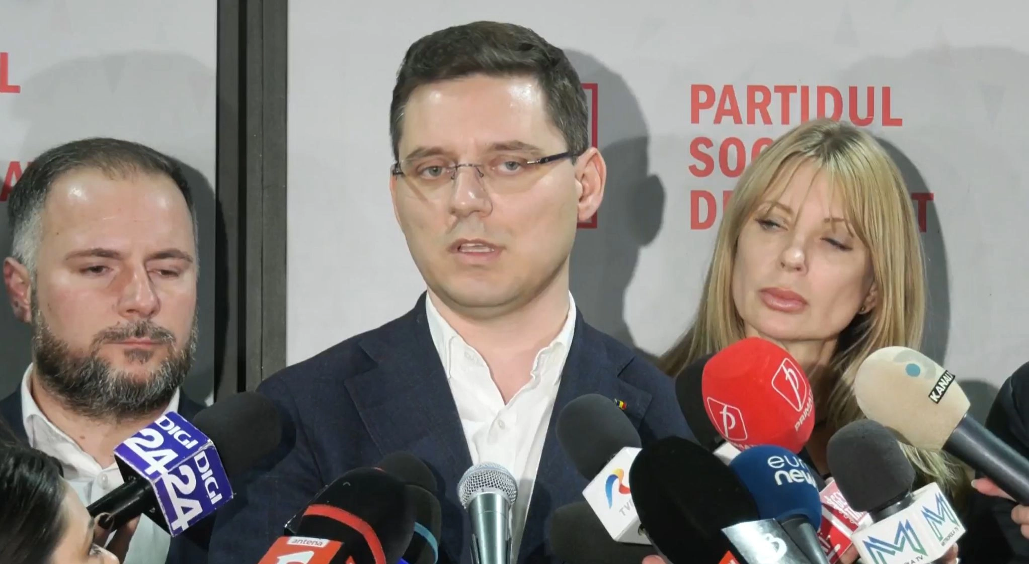 Luni, 15 septembrie 2025 / 09:54:28  Victor Negrescu candidează pentru un nou mandat de vicepreședinte al PES