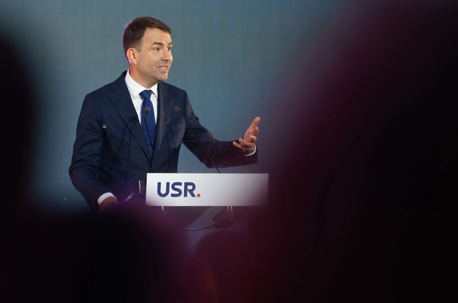 Drulă (USR) vrea să se facă primar cu ajutorul procurorilor: „Are aproape conotaţiile unui şantaj penal ceea ce face PSD-ul”