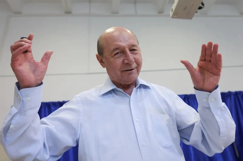 Riscul e să devină un vecin incomod! Traian Băsescu lansează un avertisment fulger după închiderea urnelor din Republica Moldova