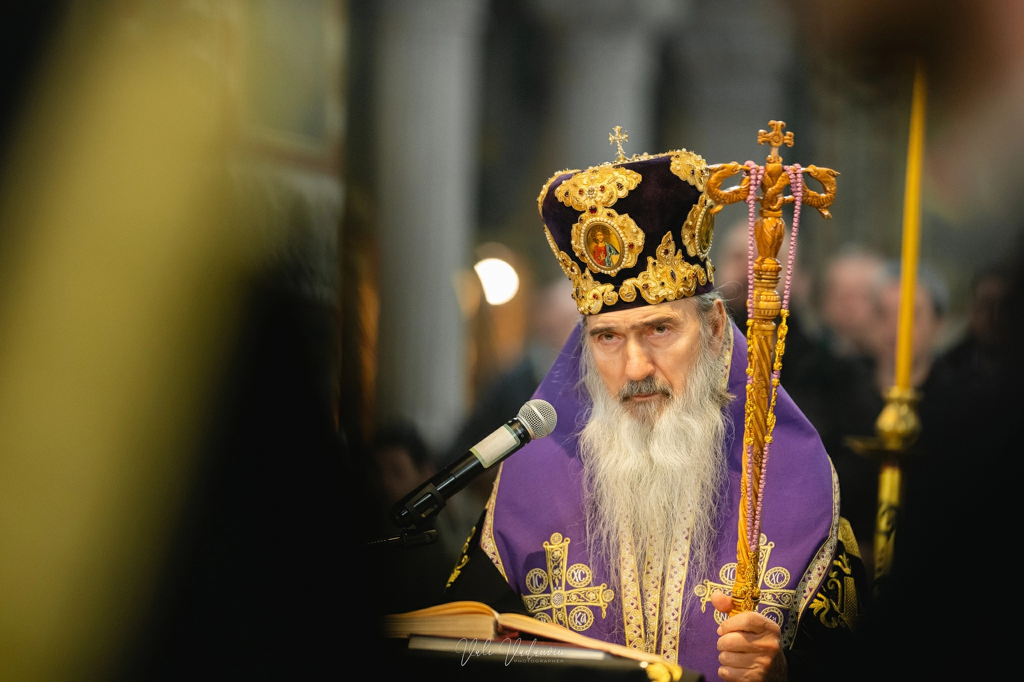 VIDEO ÎPS Teodosie: 'Fecioara Maria a fost prevestită chiar în timpul blestemului aruncat asupra șarpelui, care a amăgit-o pe Eva să mănânce din pomul oprit'