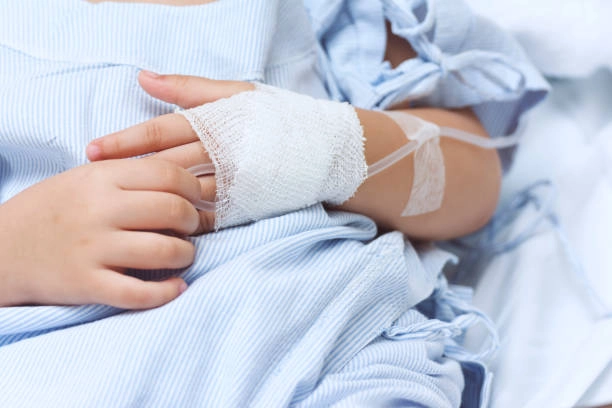 Anchetă epidemiologică declanșată după ce șase copii ar fi murit la un spital din Iași: Posibil focar de infecție