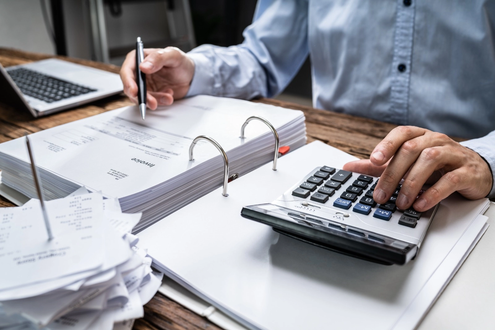 Educaţia financiară nu mai este un lux sau o opţiune, ci o necesitate strategică, potrivit lui Valentin Ionescu (ISF)