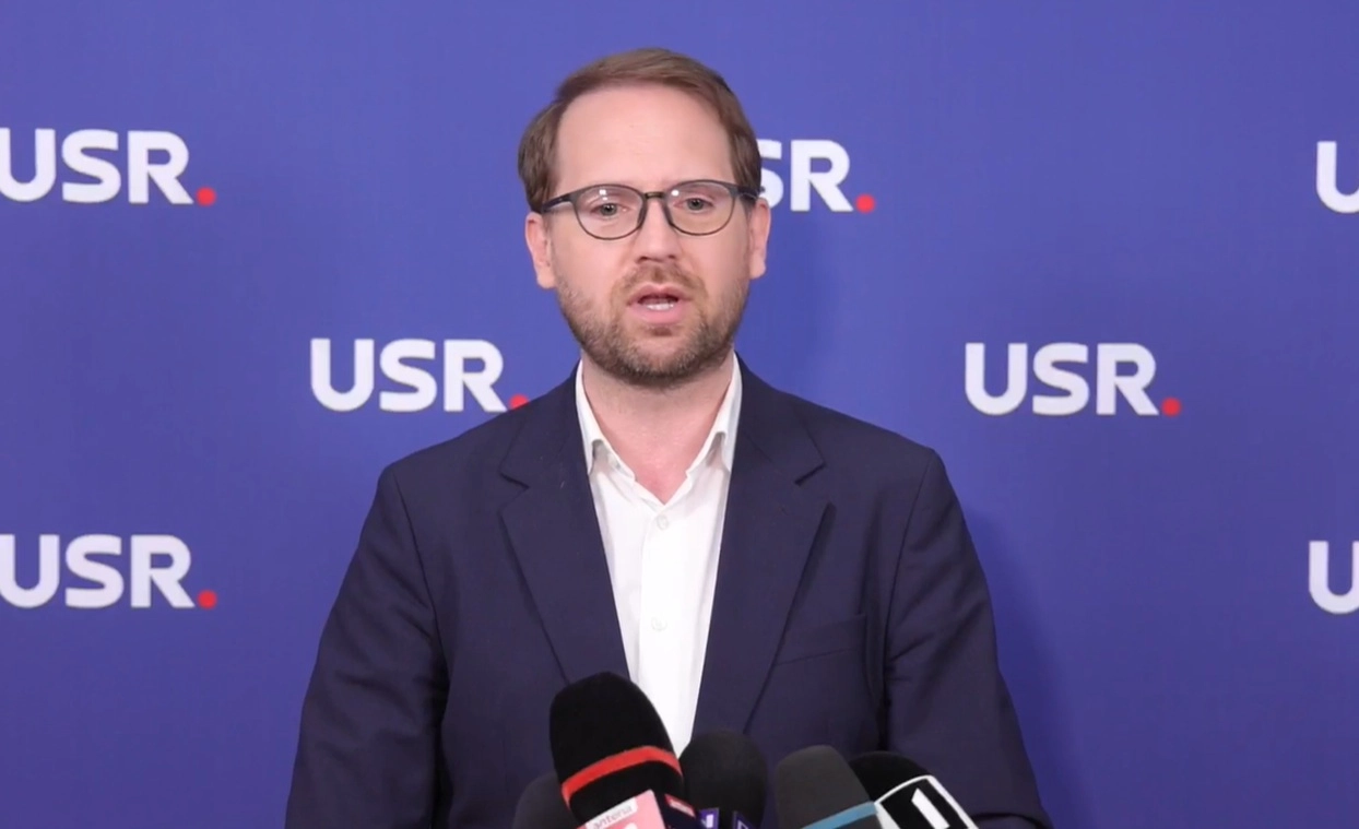 Dominic Fritz, campanie pentru Maia Sandu: 'Are nevoie de fiecare vot pentru a ţine Moldova pe drumul european'