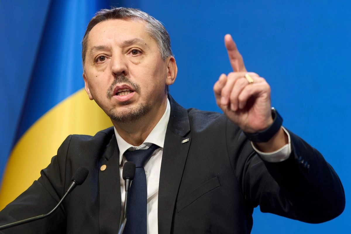 Reacţia ministrului Educaţiei după ce a aflat că două școli din Bucureşti au program în 3 schimburi