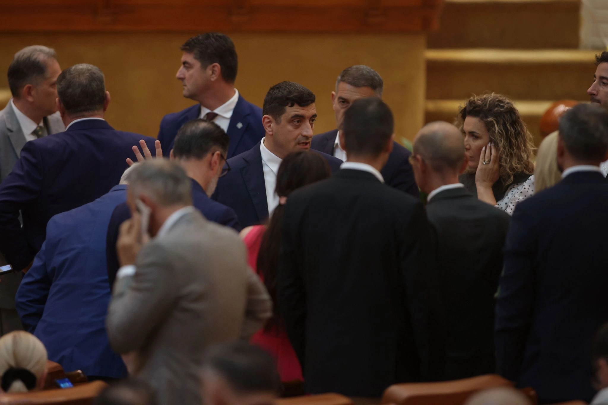 Demisie de răsunet din AUR: Mă delimitez total de George Simion! Ne-a vândut pe toți