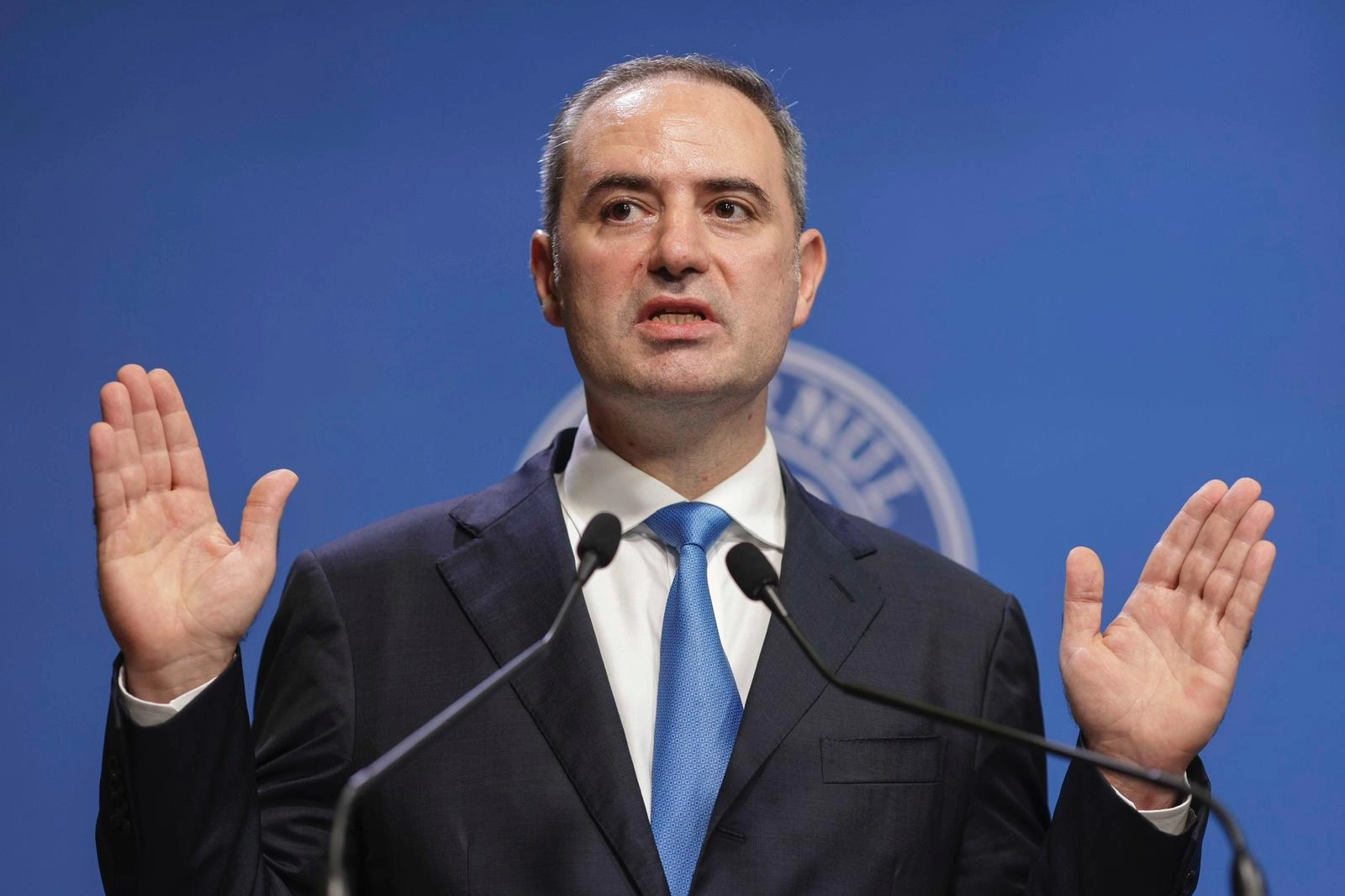 Alexandru Nazare anunță că nu s-a discutat despre creșterea TVA. Ministrul a spus ce se întâmplă cu taxa din HoReCa