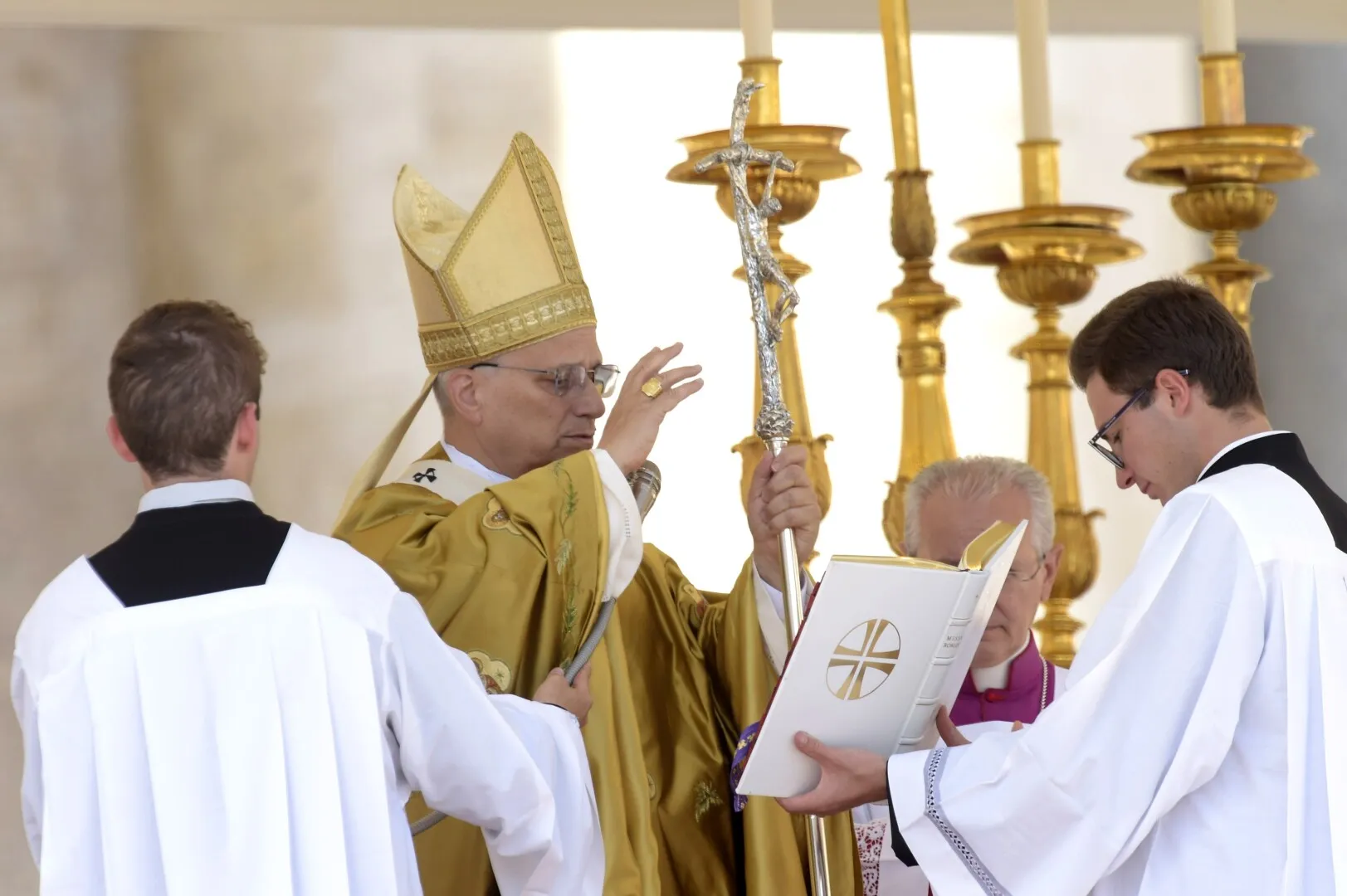 Papa Leon schimbă din temelii Vaticanul și a început să modifice deciziile luate de Papa Francisc: Se recalibrează jocul de putere