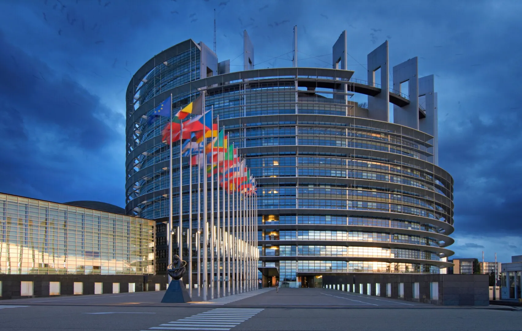 Eurodeputații detonează acordul cu SUA: cer clauze noi și taxe suplimentare