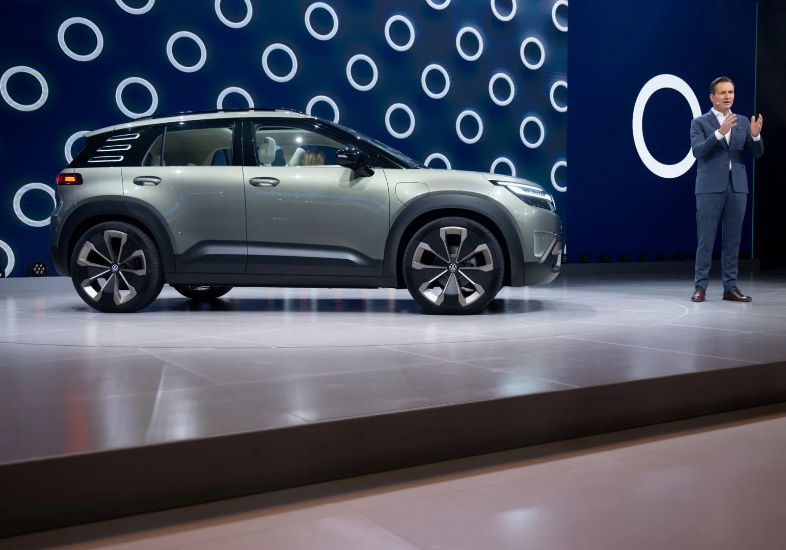 Volkswagen a prezentat un SUV electric compact înaintea salonului auto de la Munchen